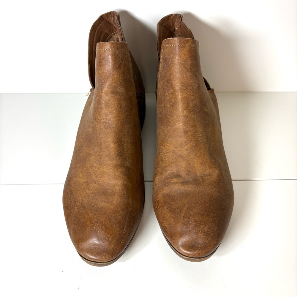 Madden Girl Women’s Suede Brown Chelsea Boot Slip-On Ankle Length Classic Fall